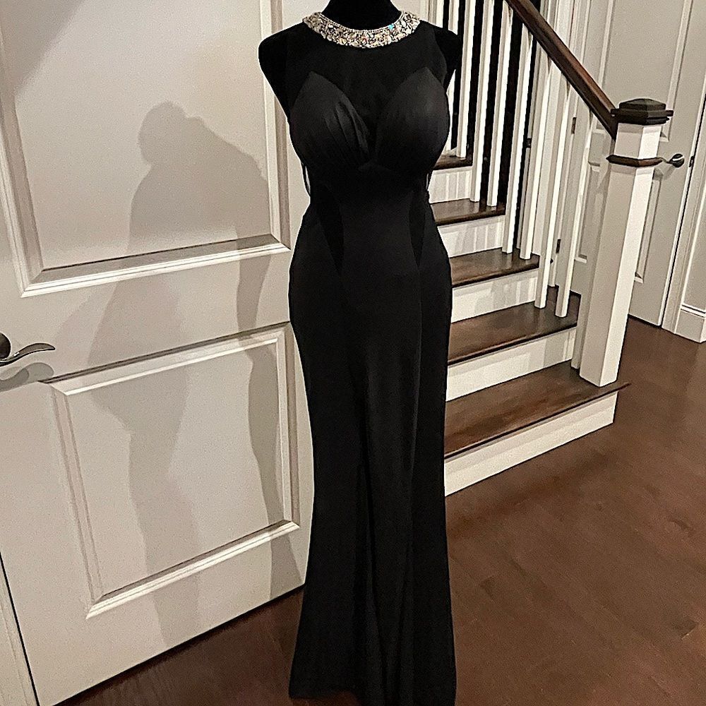 Faviana Black Formal/Prom Dress. Beaded Neck. Mesh Cutouts. Fitted size 2